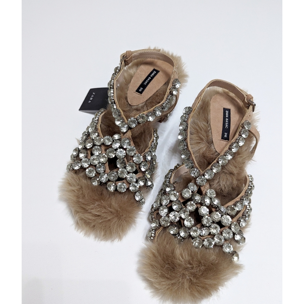 ZARA Limited Edition Exclusive Collection Rhinestone Faux Fur Leather Sandals 6 - Picture 8 of 15